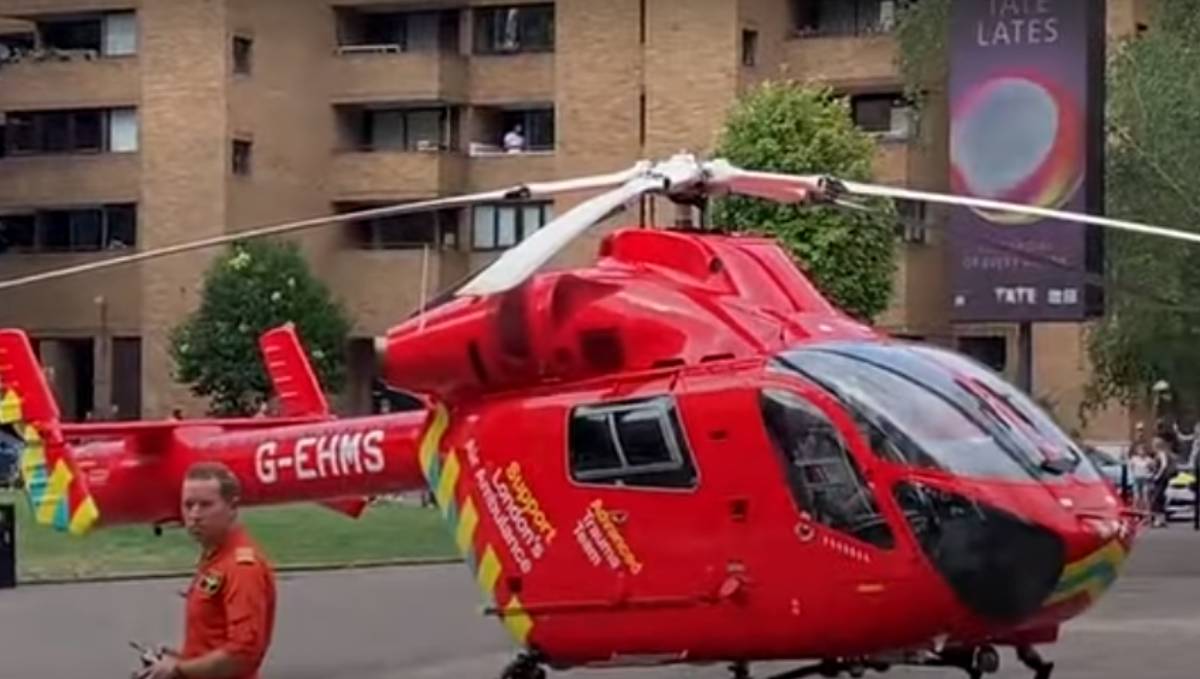 Tinejdžer koji je dječaka bacio s 10. kata muzeja u Londonu priznao krivnju